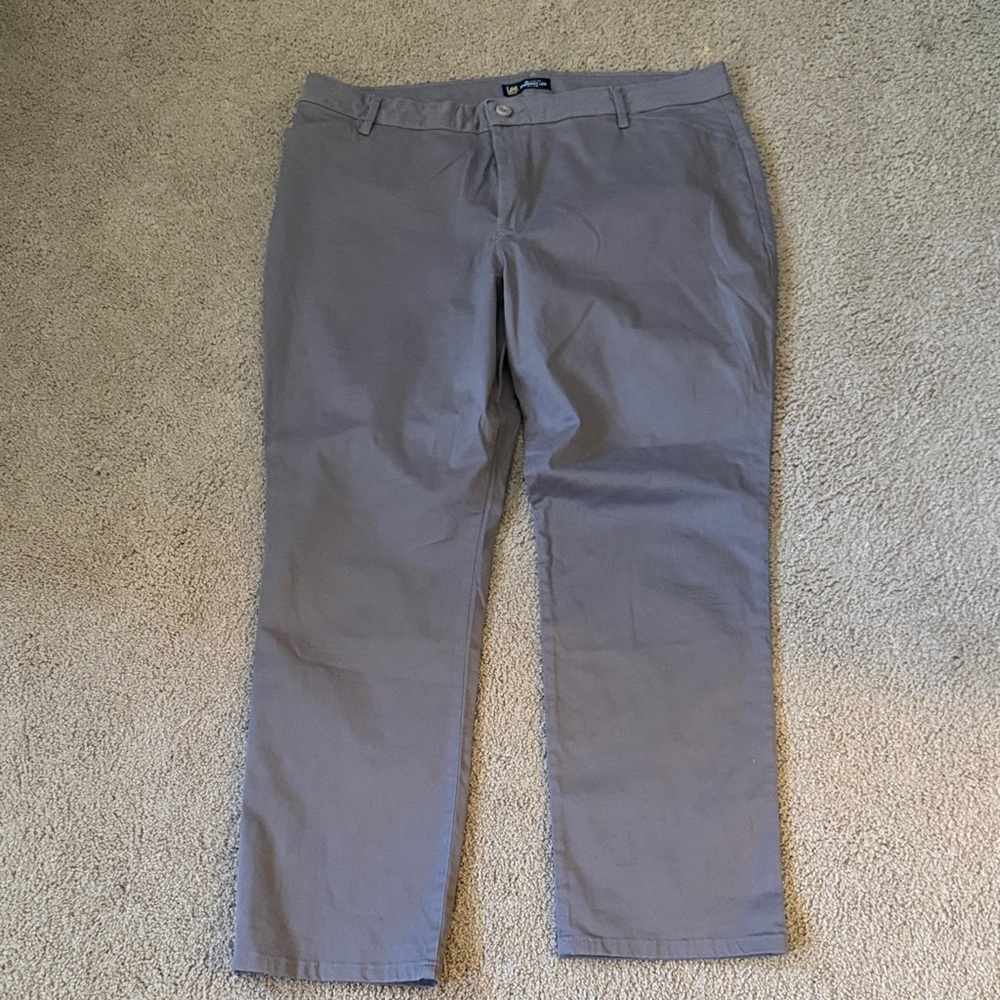 Women’s Classic Straight Fit Chino Pants - Gray